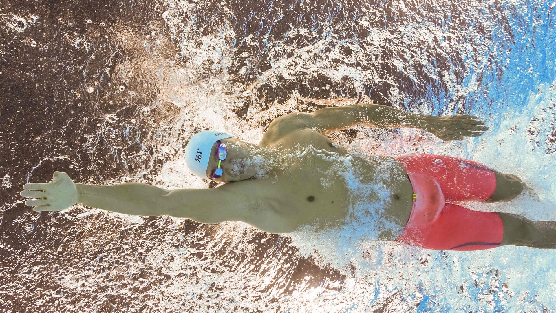 教科书般的表演，奥斯梅恩在NBA季后赛之夜的统治力