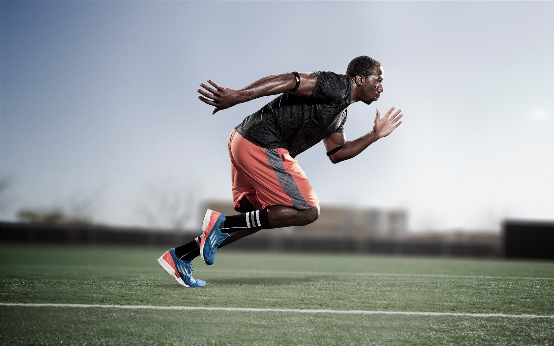 杰伦·格林爆发，湖人强行终结山西队，新星闪耀与老牌劲旅的较量